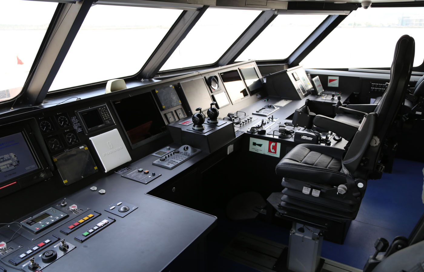 Class 272 40-Meter Class/288-Passenger All-Aluminum Alloy Catamaran High-Speed ...